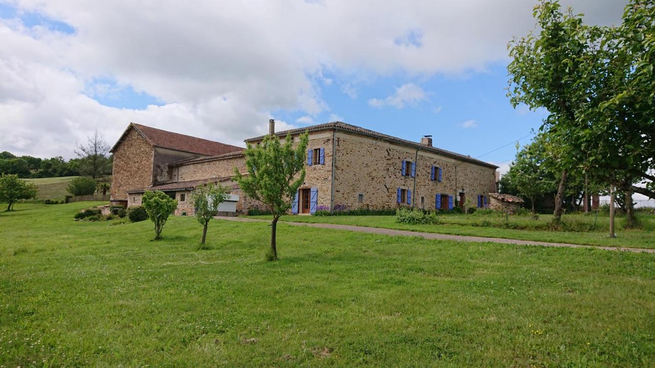 Gites & Chambres D'Hotes Peyrecout Laparrouquial Exterior foto