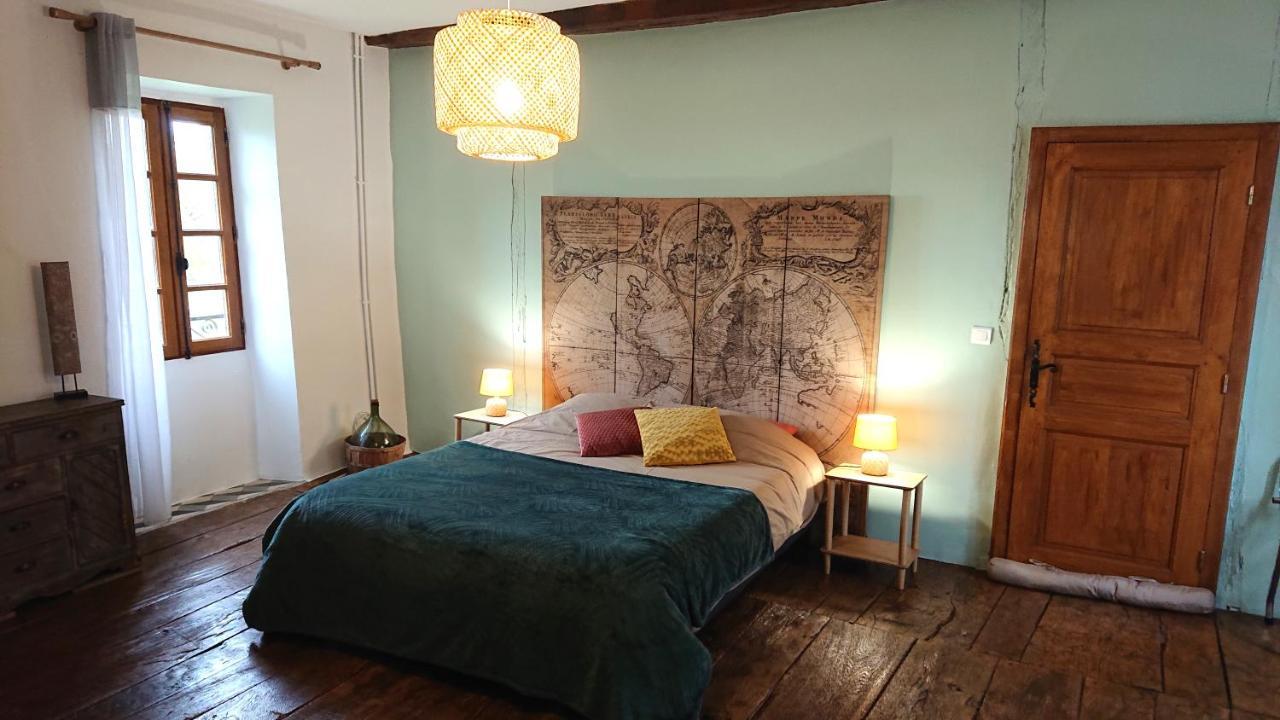 Gites & Chambres D'Hotes Peyrecout Laparrouquial Exterior foto