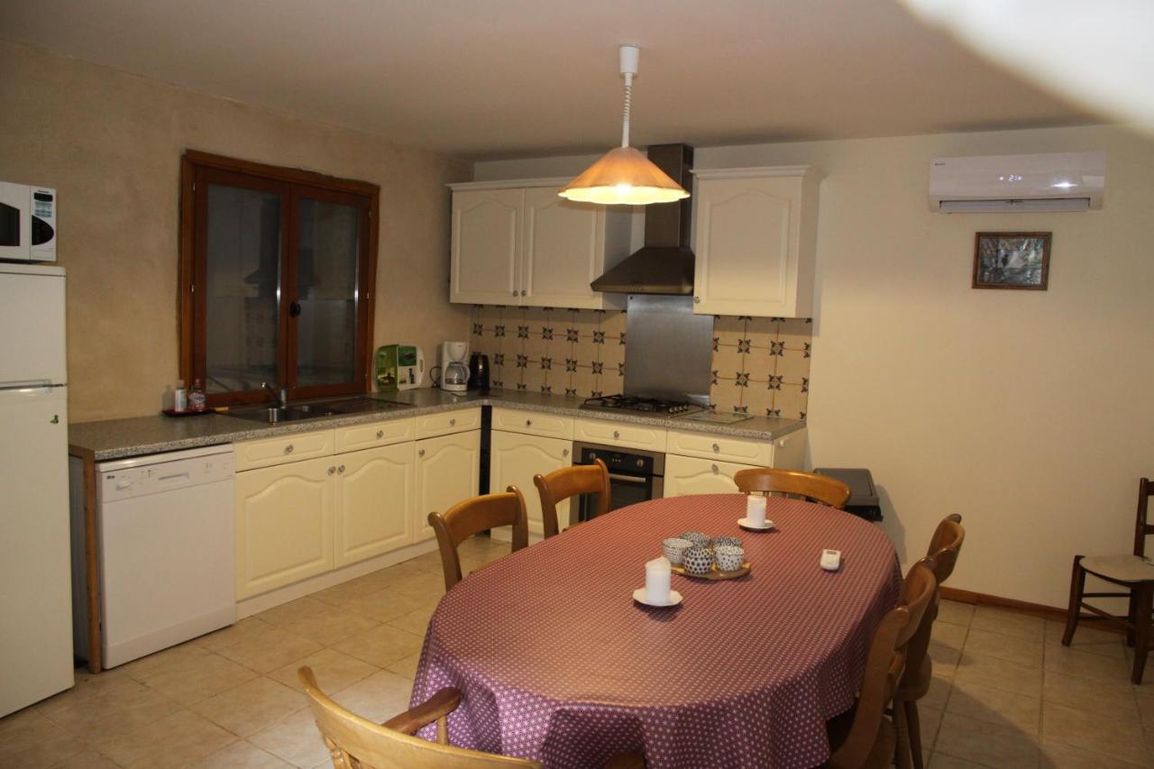 Gites & Chambres D'Hotes Peyrecout Laparrouquial Exterior foto