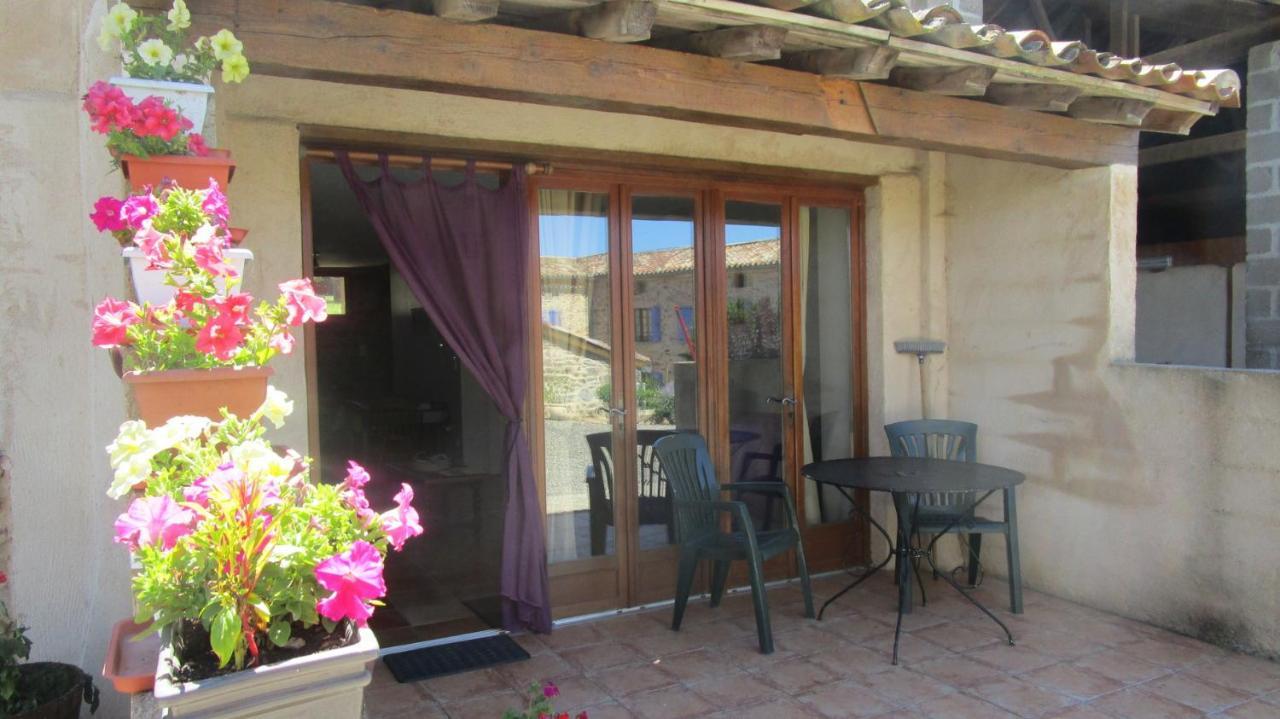 Gites & Chambres D'Hotes Peyrecout Laparrouquial Exterior foto