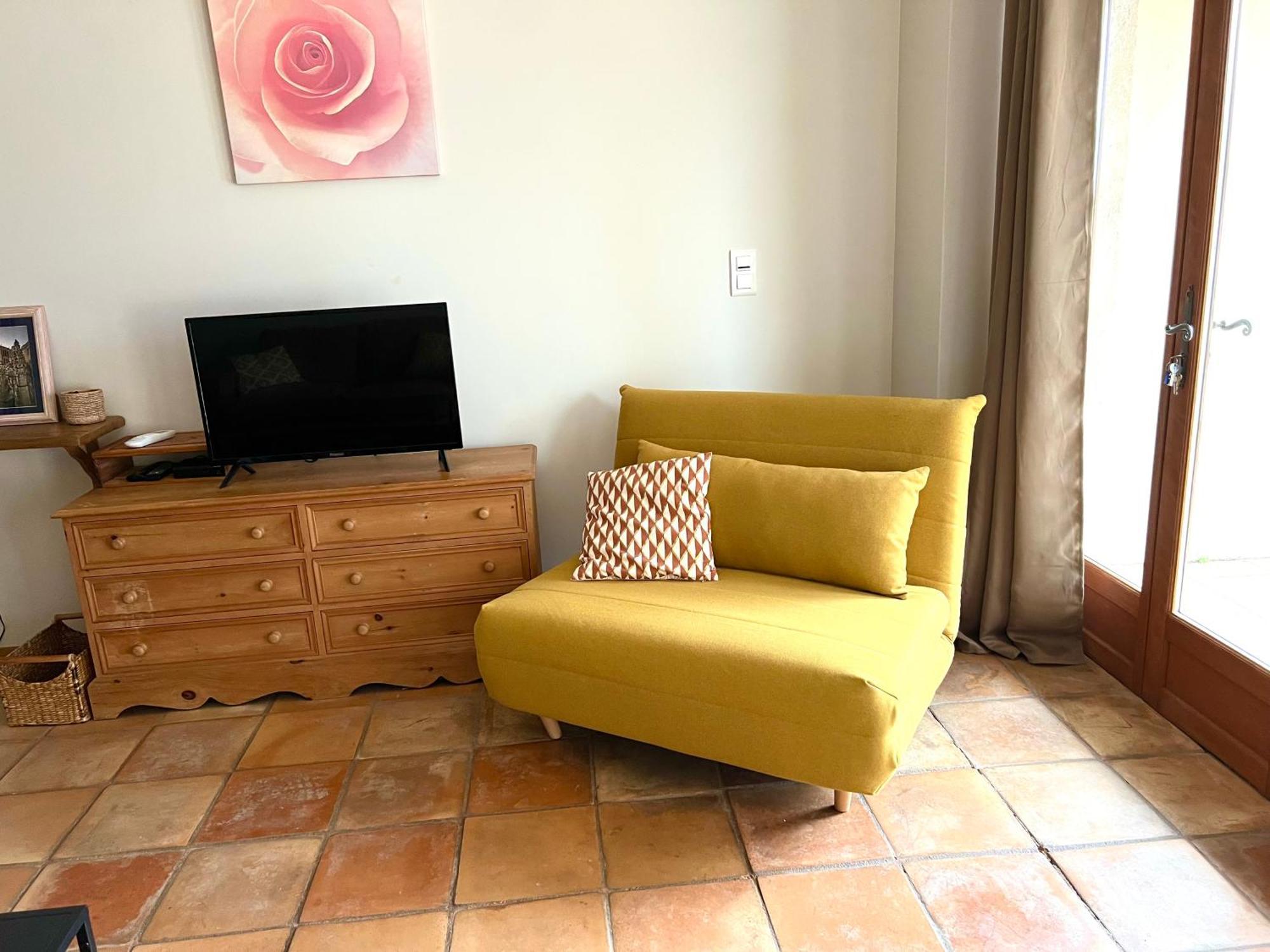 Gites & Chambres D'Hotes Peyrecout Laparrouquial Exterior foto