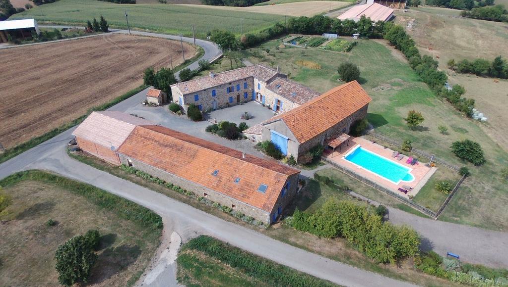 Gites & Chambres D'Hotes Peyrecout Laparrouquial Exterior foto